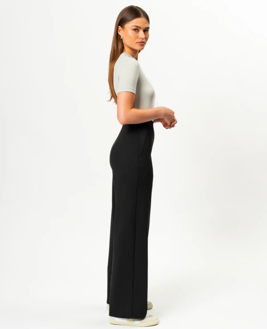 RELAXED | STRAIGHT PANTS